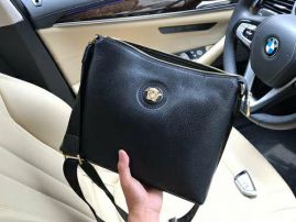 Picture of Versace Mens Bags _SKUfw84665891fw
